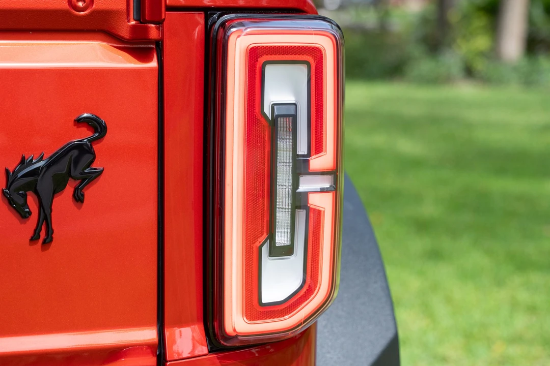 2023 Ford Bronco 6th Gen - Image 17 of 21