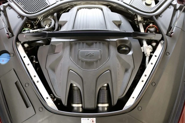 2023 Porsche 971 Panamera - Image 6 of 7