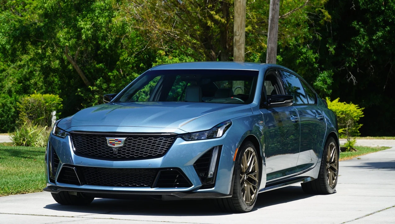 2024 Cadillac CT5-V Blackwing - Image 9 of 31