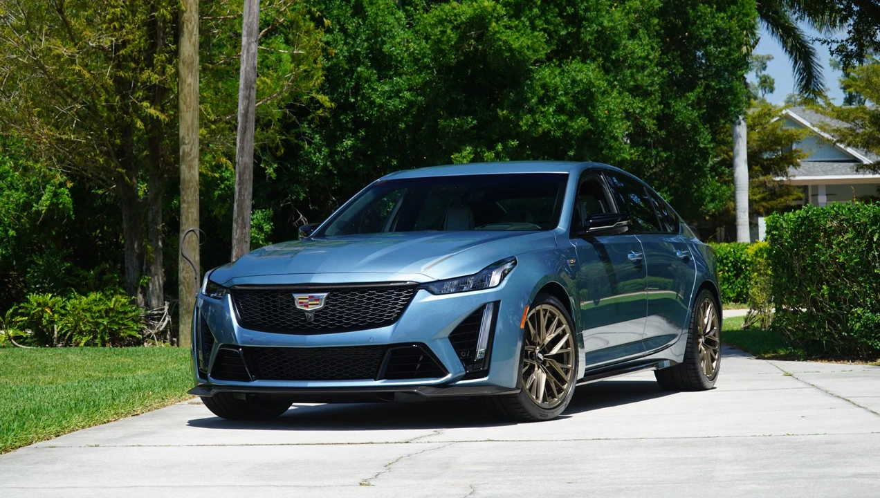 2024 Cadillac CT5-V Blackwing - Image 7 of 31