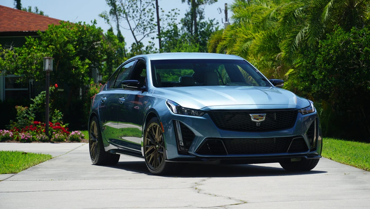 2024 Cadillac CT5-V Blackwing - Image 16 of 31