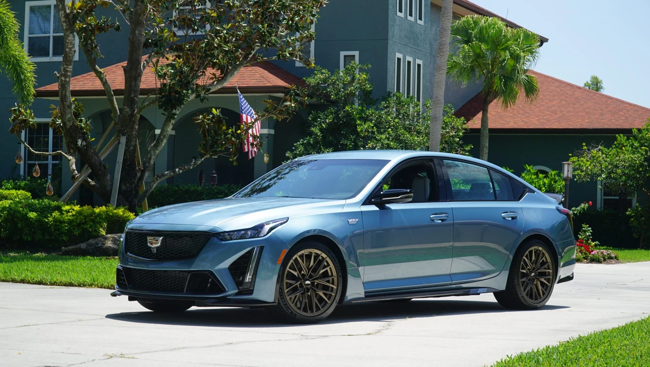 2024 Cadillac CT5-V Blackwing - Image 4 of 31