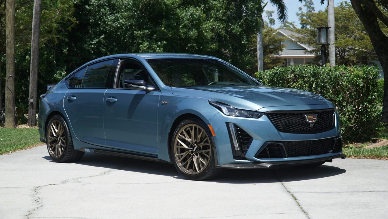 2024 Cadillac CT5-V Blackwing - Image 21 of 31