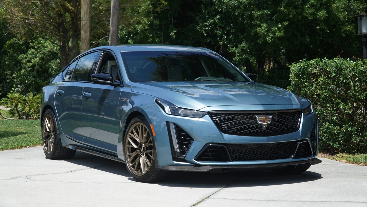 2024 Cadillac CT5-V Blackwing - Image 18 of 31