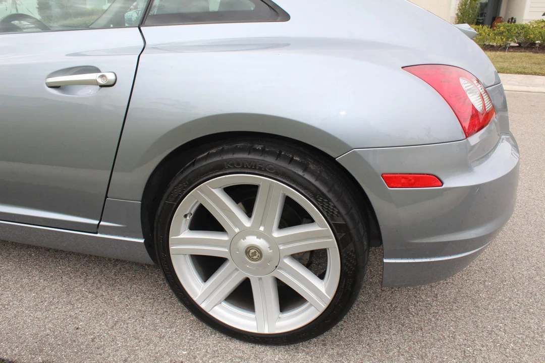 2004 Chrysler Crossfire - Image 26 of 31