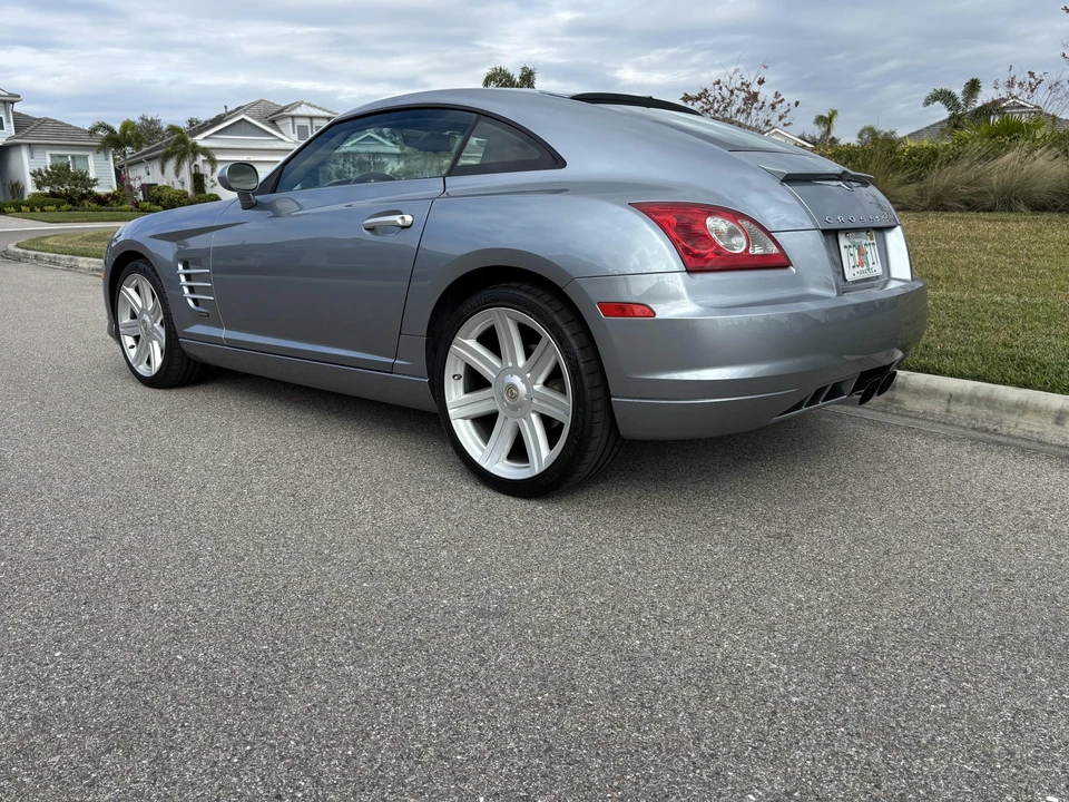 2004 Chrysler Crossfire - Image 4 of 31