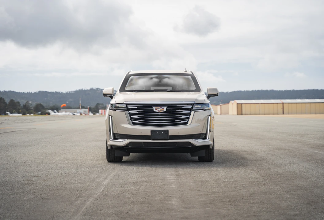 2021 Cadillac Escalade 5th Gen - Image 3 of 31
