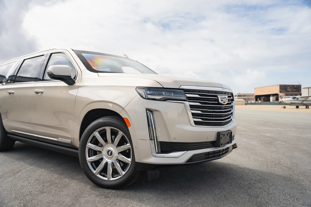 2021 Cadillac Escalade 5th Gen - Image 24 of 31