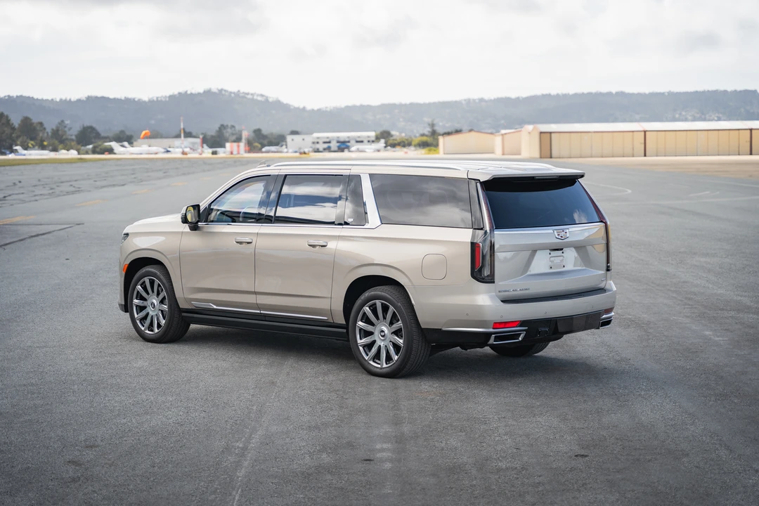 2021 Cadillac Escalade 5th Gen - Image 8 of 31