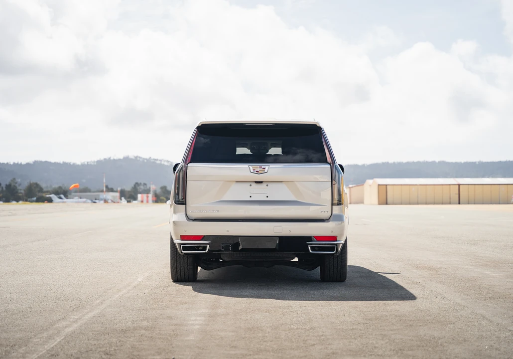 2021 Cadillac Escalade 5th Gen - Image 12 of 31