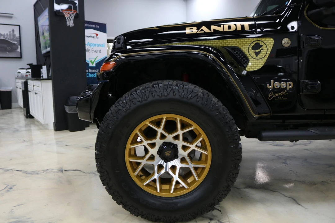 2019 Jeep JL Wrangler - Image 14 of 31