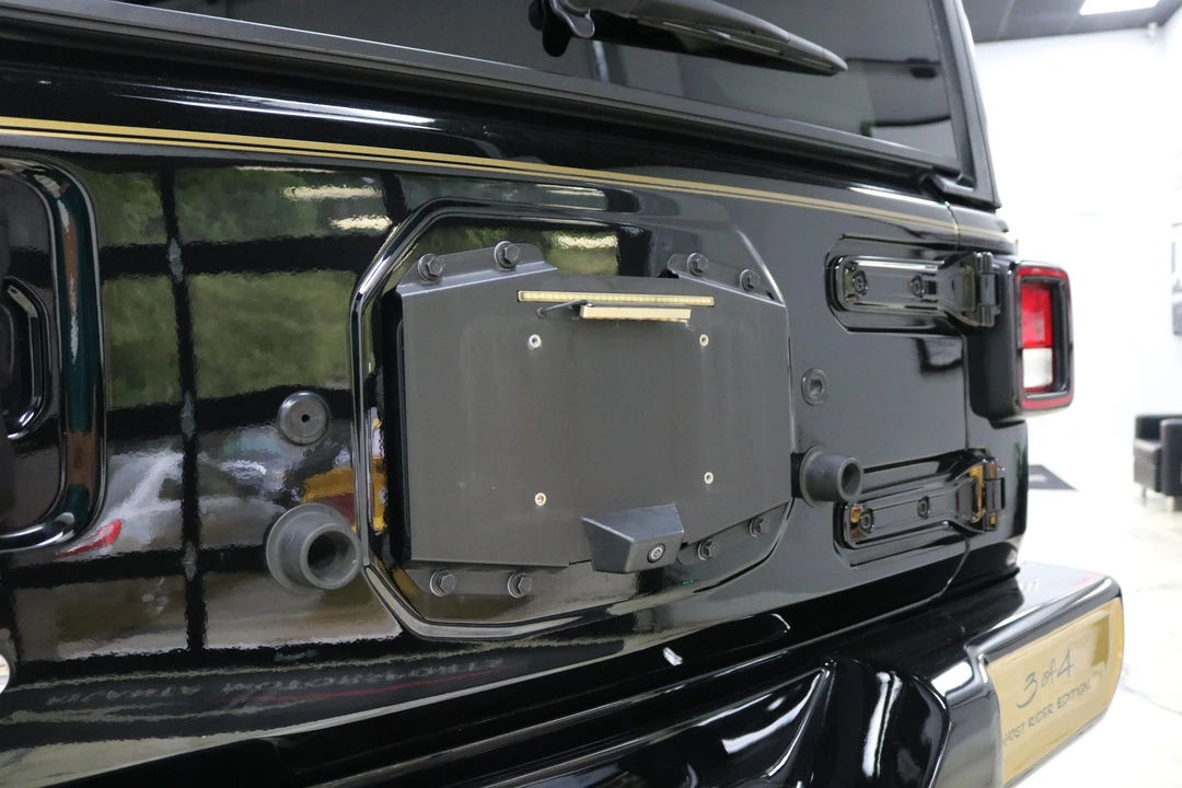 2019 Jeep JL Wrangler - Image 19 of 31