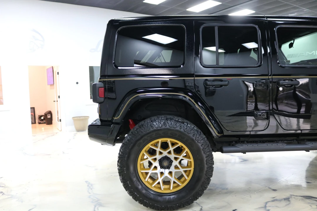 2019 Jeep JL Wrangler - Image 24 of 31