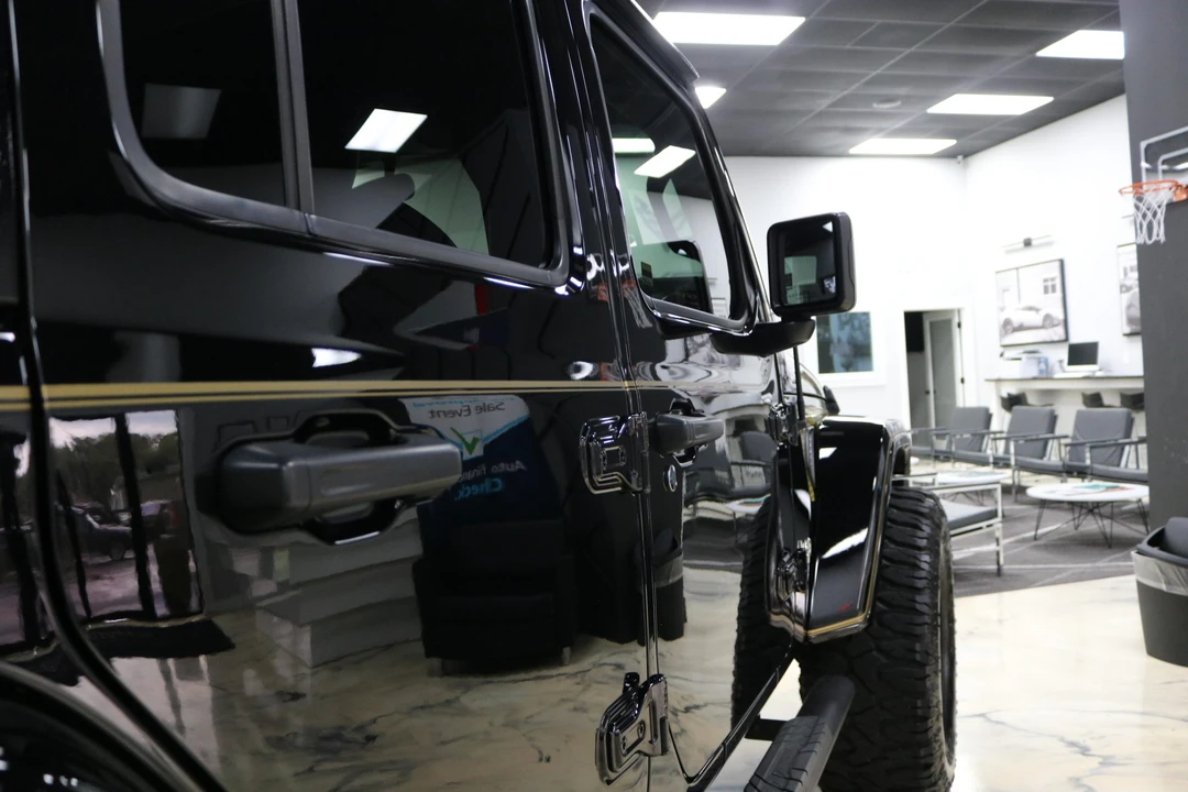 2019 Jeep JL Wrangler - Image 21 of 31