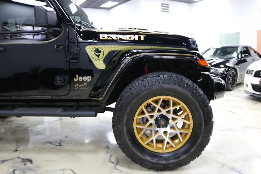 2019 Jeep JL Wrangler - Image 25 of 31