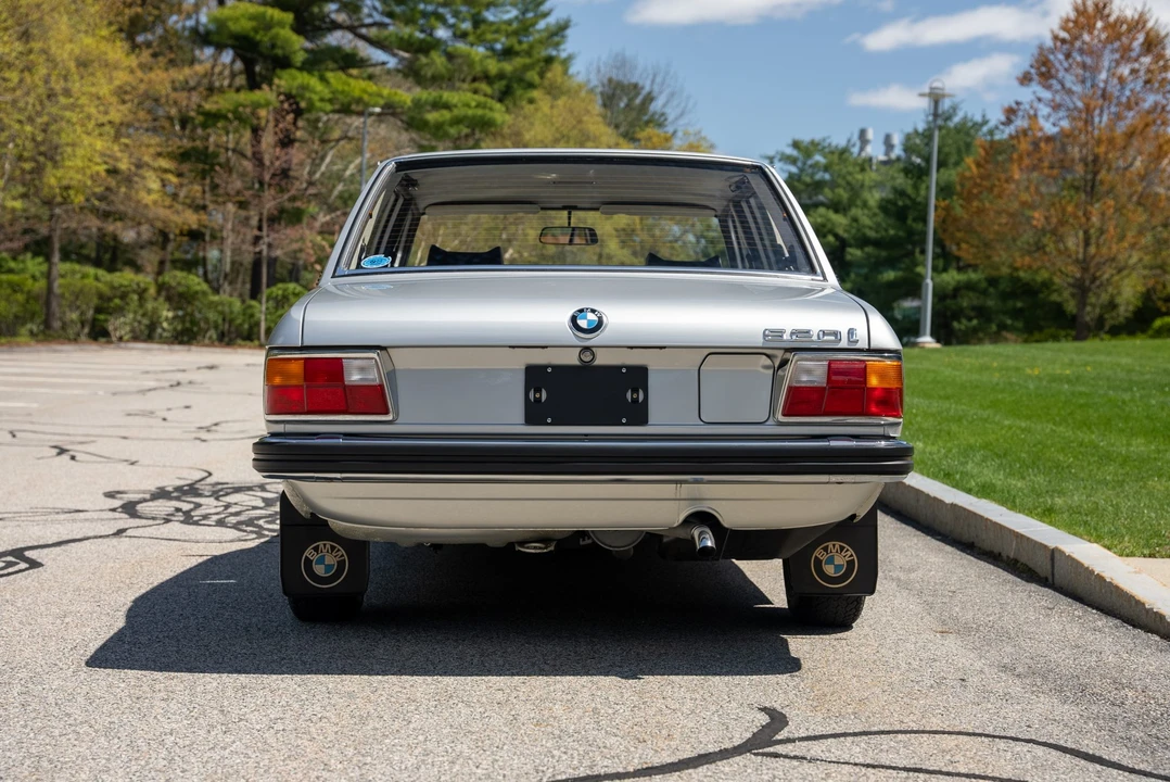 1975 BMW E12 5 Series - Image 14 of 31
