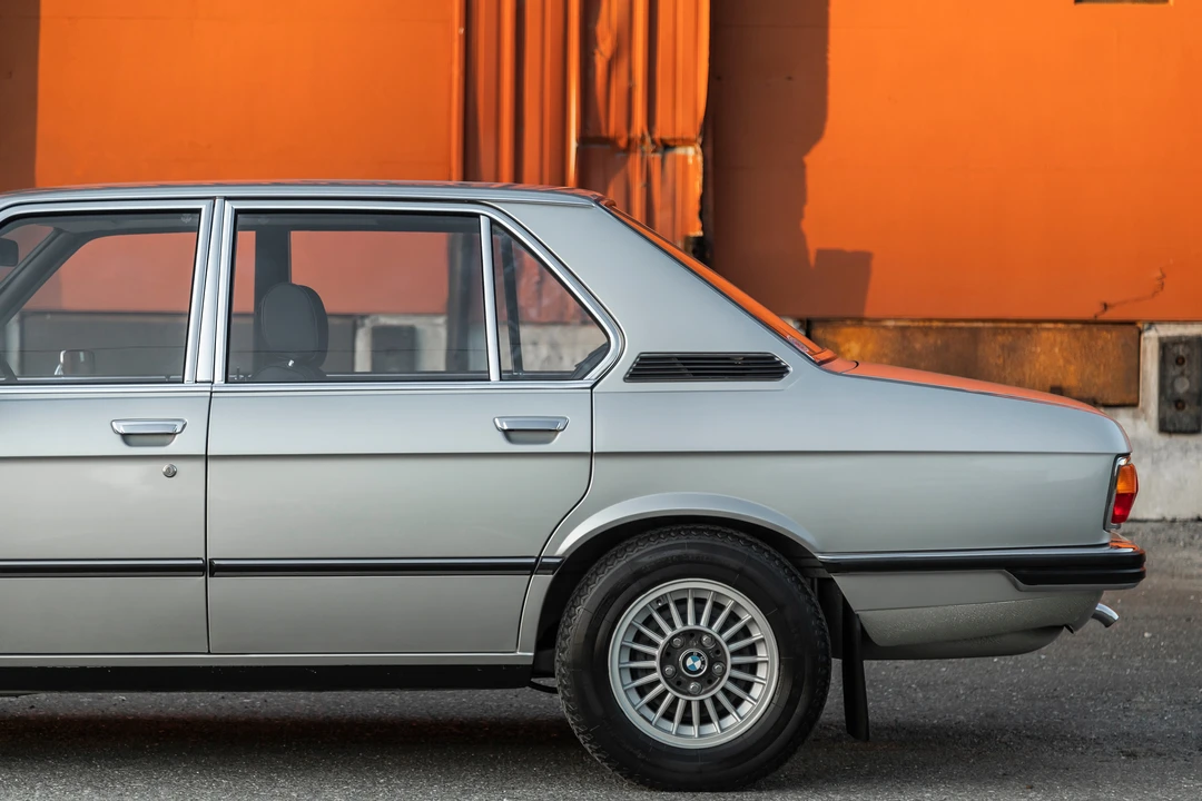 1975 BMW E12 5 Series - Image 12 of 31