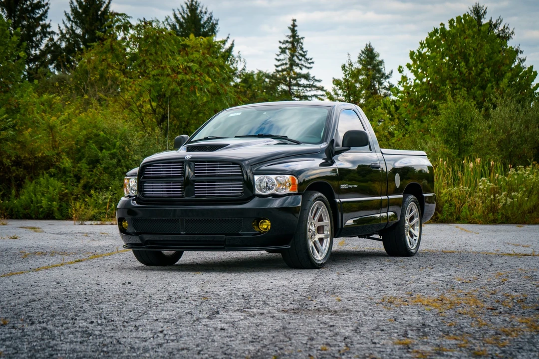 2004 Dodge Ram SRT-10 3rd Gen - Image 2 of 31