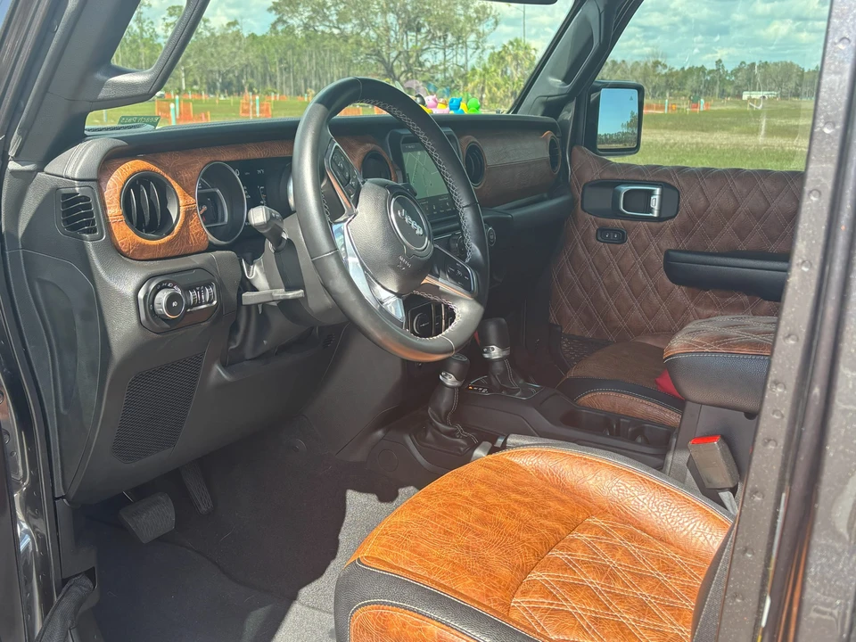 2022 Jeep JL Wrangler - Image 30 of 31