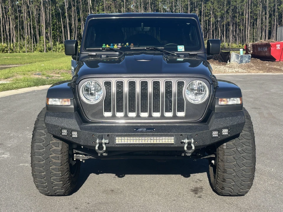 2022 Jeep JL Wrangler - Image 5 of 31