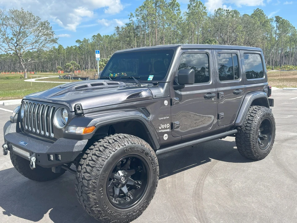 2022 Jeep JL Wrangler - Image 3 of 31