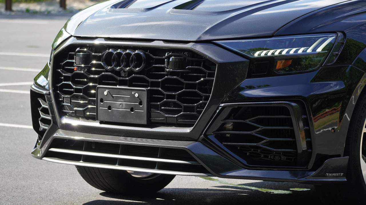 2024 Audi RS Q8 - Image 11 of 31