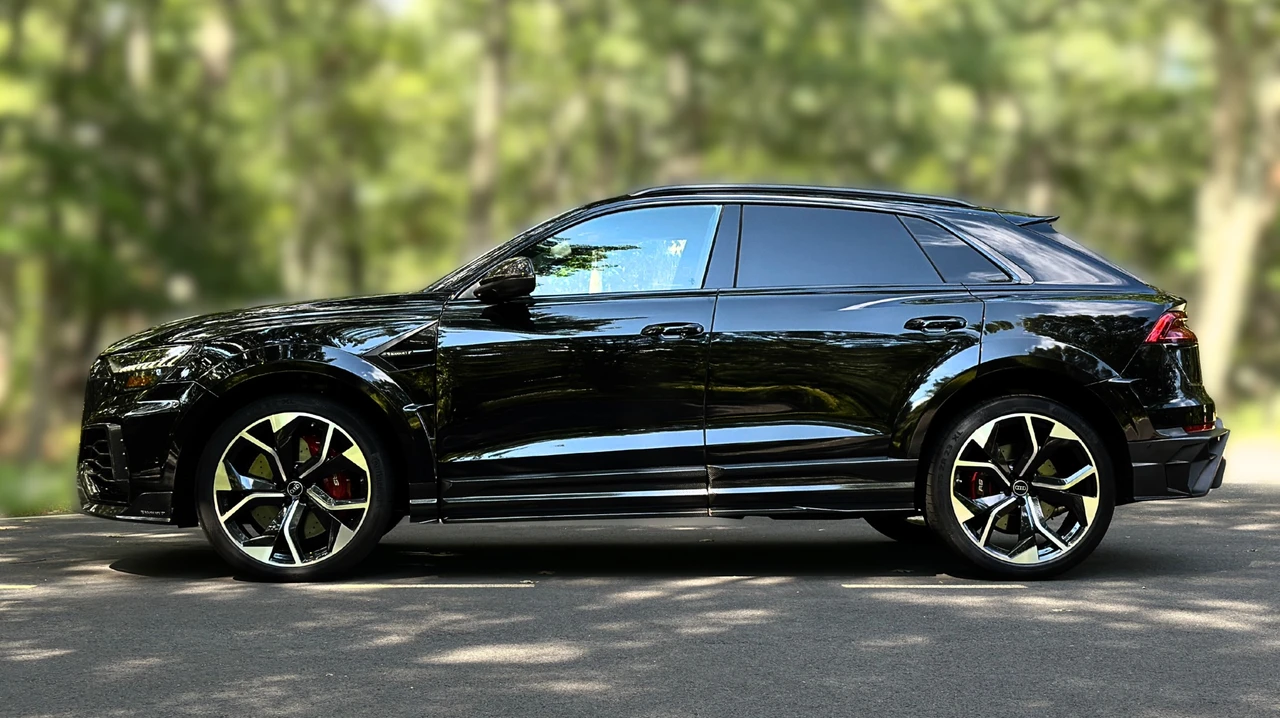 2024 Audi RS Q8 - Image 10 of 31