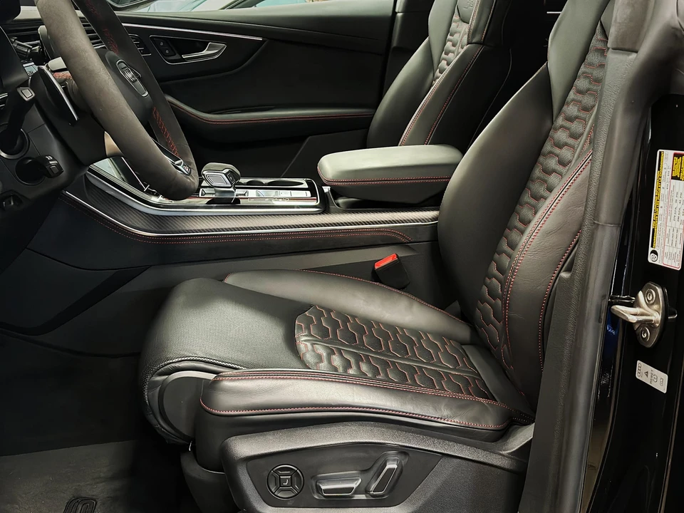 2024 Audi RS Q8 - Image 29 of 31