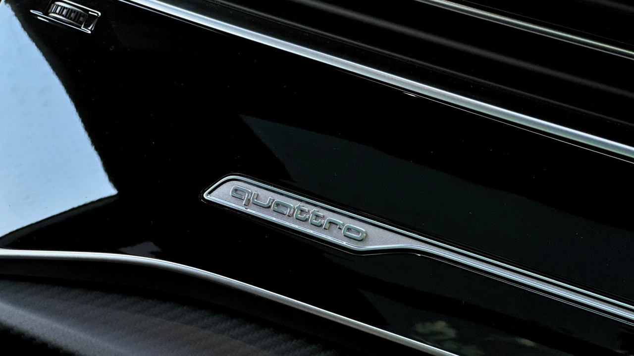 2024 Audi RS Q8 - Image 23 of 31