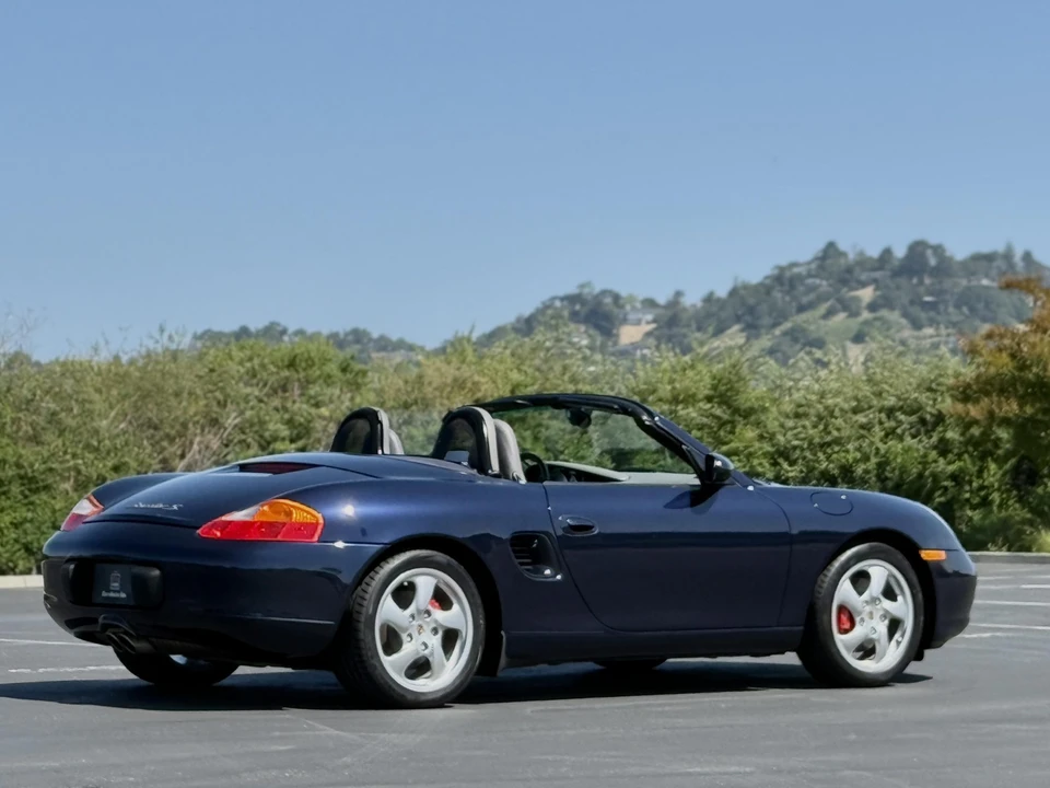 2001 Porsche 986 Boxster S - Image 5 of 31