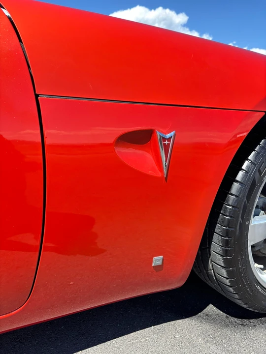 2008 Pontiac Solstice GXP - Image 29 of 31