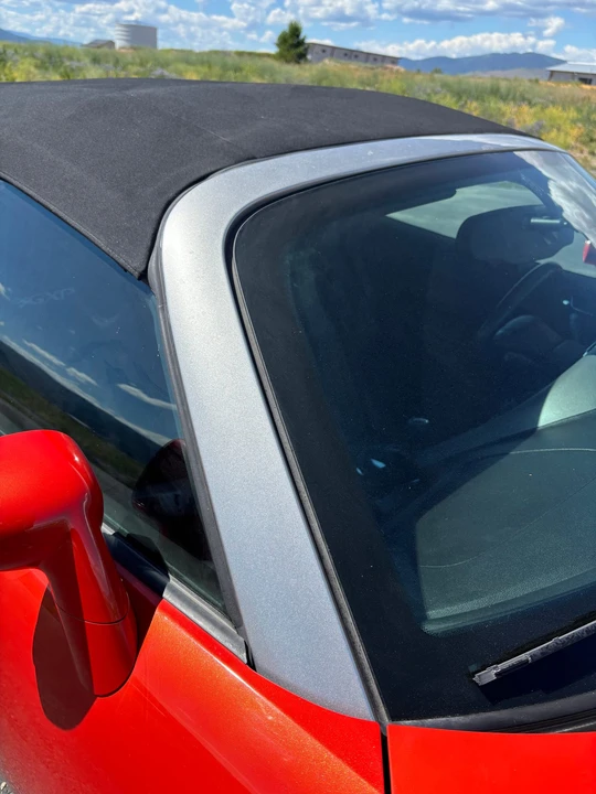 2008 Pontiac Solstice GXP - Image 28 of 31