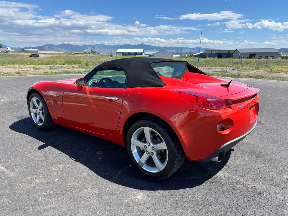 2008 Pontiac Solstice GXP - Image 4 of 31