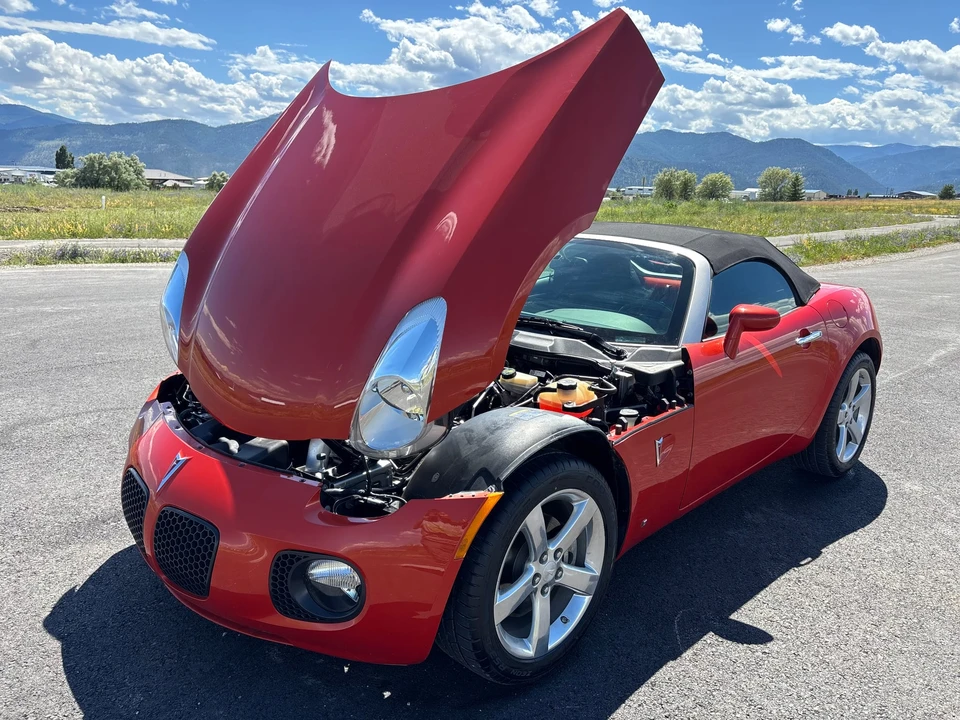 2008 Pontiac Solstice GXP - Image 14 of 31