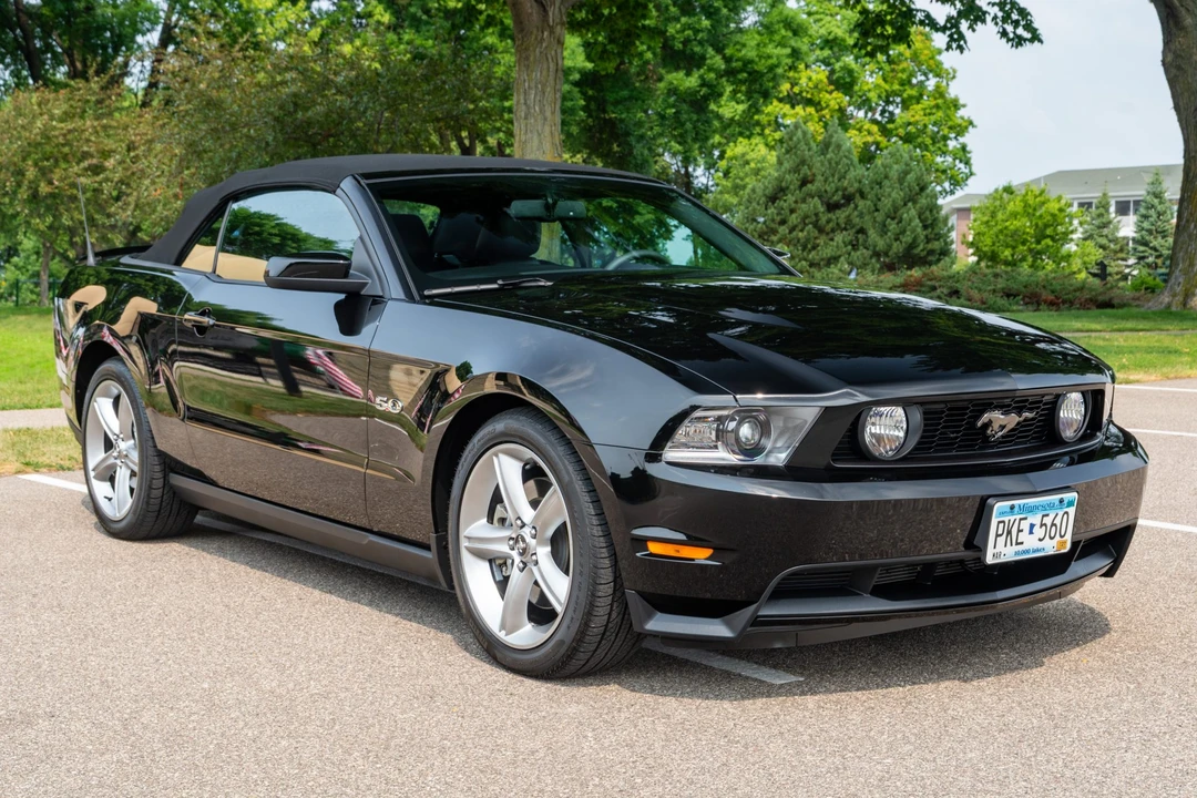 2011 Ford S197 Mustang GT - Image 11 of 31