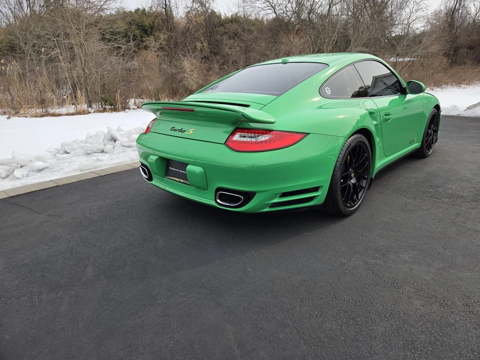 2011 Porsche 997 Turbo S - Image 11 of 31