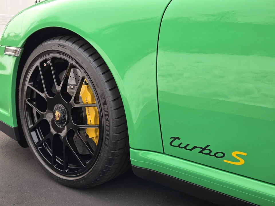 2011 Porsche 997 Turbo S - Image 23 of 31
