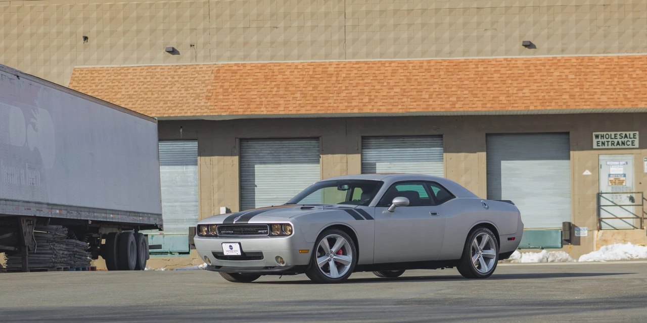 2010 Dodge Challenger SRT8 & 392 3rd Gen - Image 3 of 31