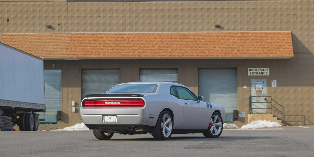 2010 Dodge Challenger SRT8 & 392 3rd Gen - Image 6 of 31