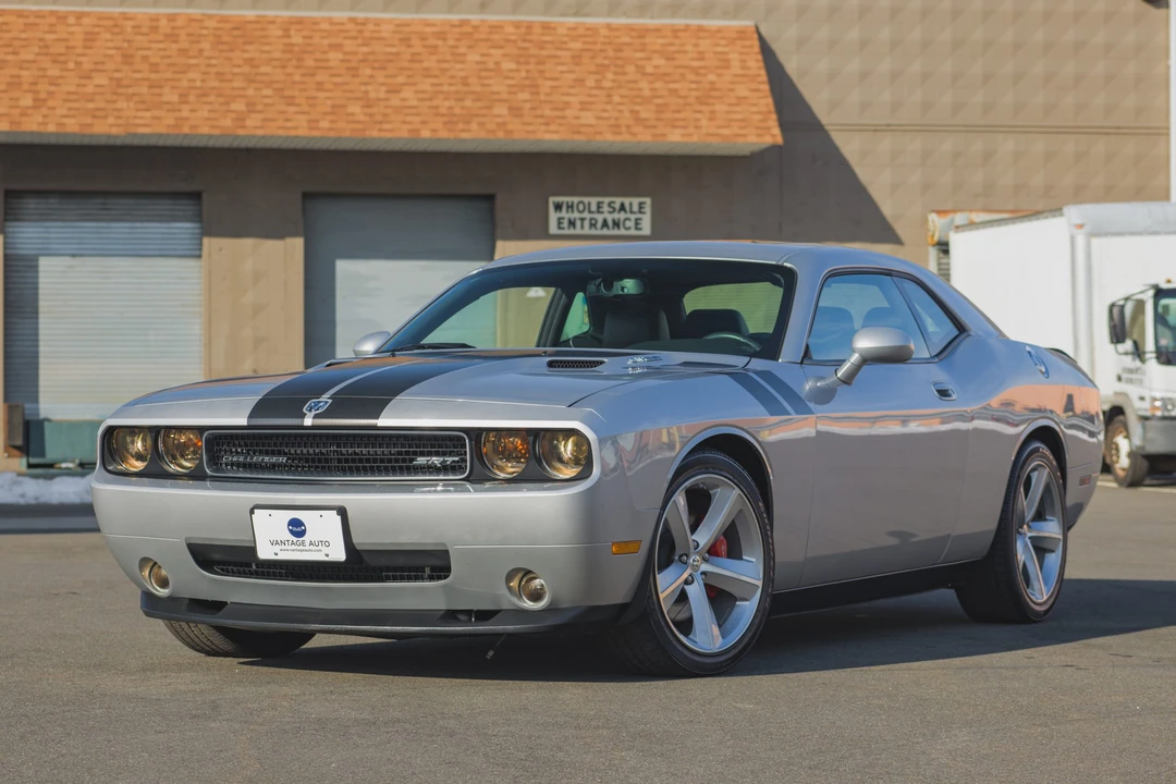 2010 Dodge Challenger SRT8 & 392 3rd Gen - Image 9 of 31