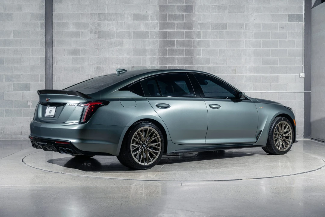 2022 Cadillac CT5-V Blackwing - Image 4 of 31