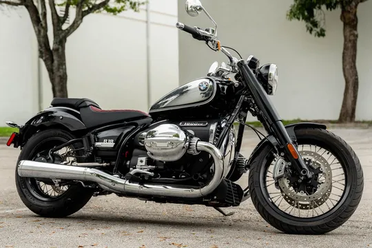 2023 BMW R18 100 Years