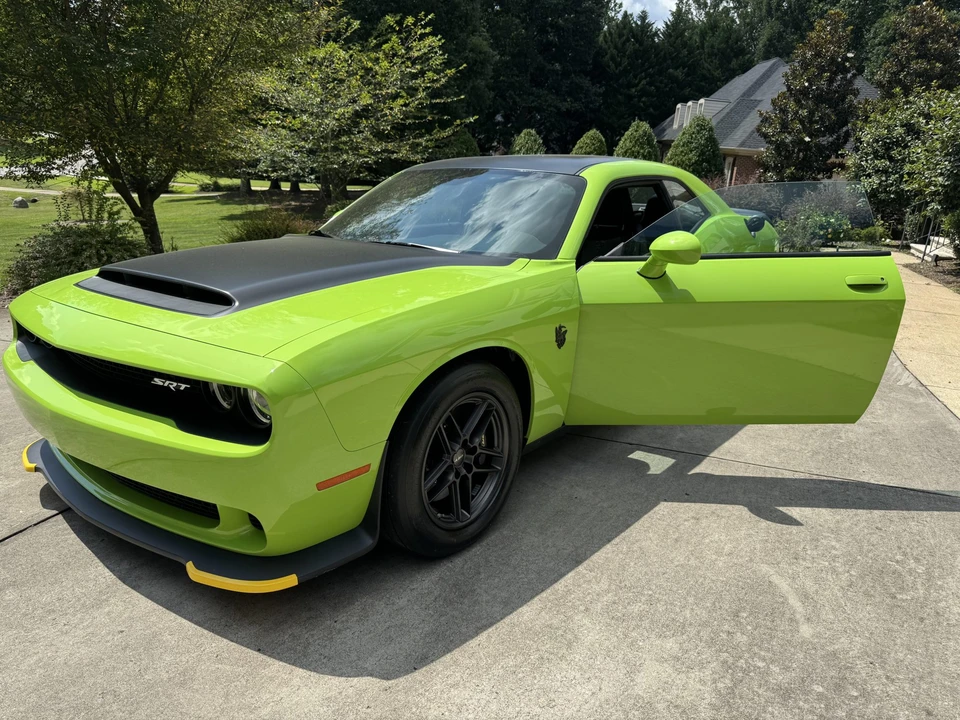 2023 Dodge Challenger SRT Demon & Super Stock 3rd Gen - Image 3 of 31