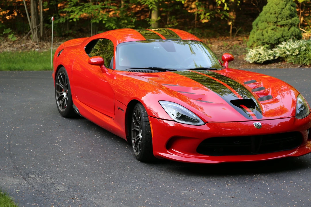 2013 Dodge Viper 5th Gen - Image 4 of 31