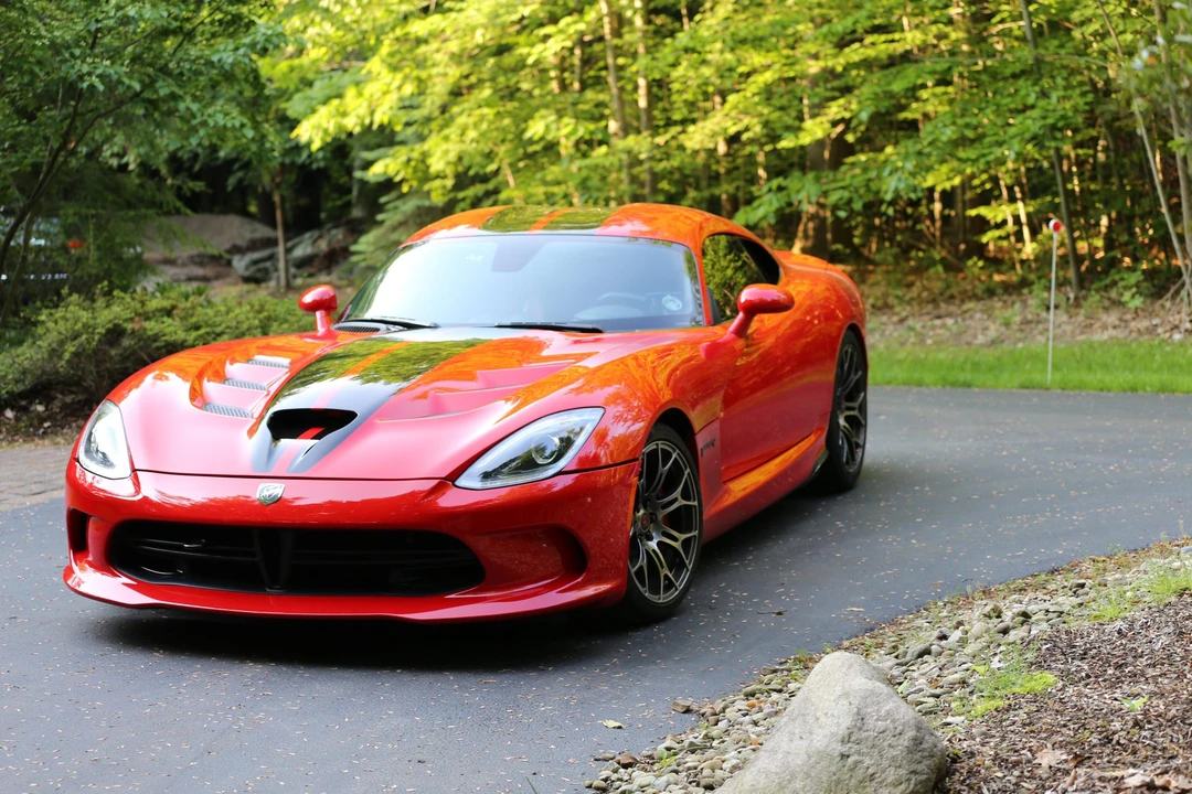 2013 Dodge Viper 5th Gen - Image 2 of 31