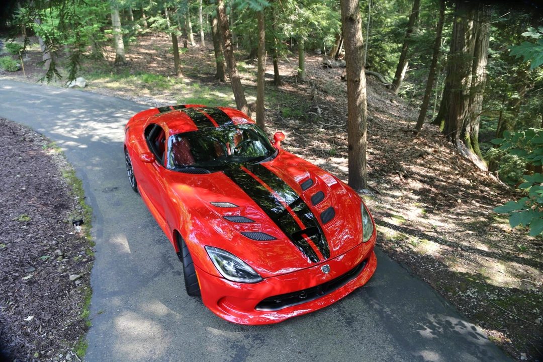 2013 Dodge Viper 5th Gen - Image 11 of 31
