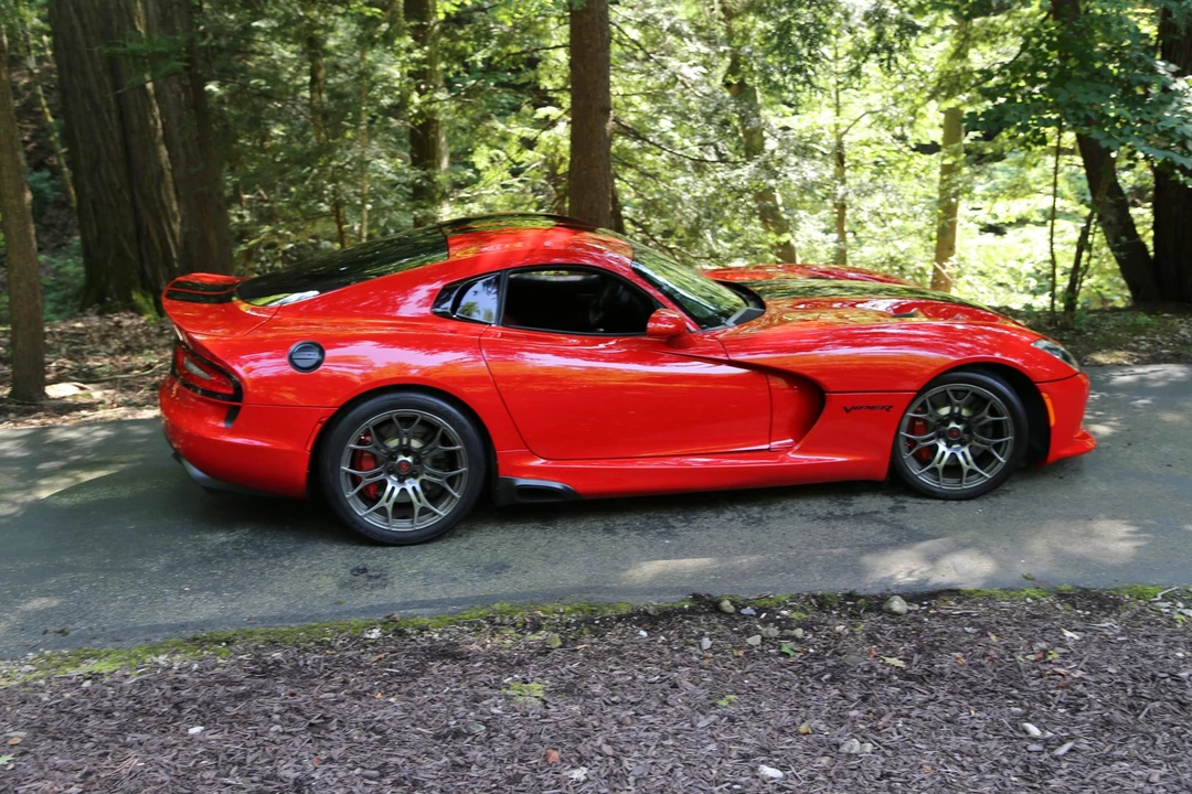 2013 Dodge Viper 5th Gen - Image 18 of 31