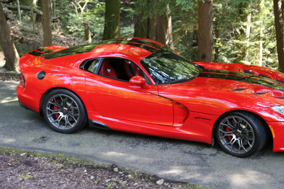 2013 Dodge Viper 5th Gen - Image 16 of 31
