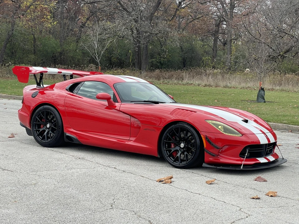 2016 Dodge Viper ACR 5th Gen - Image 16 of 31