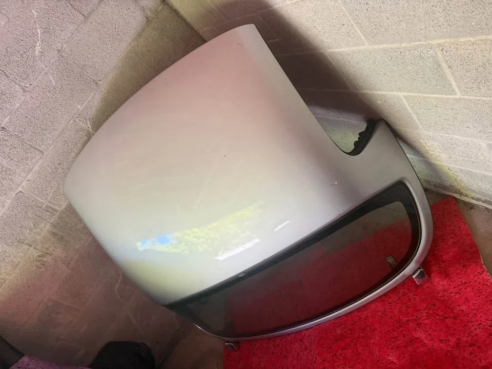 1990 Parts & Memorabilia Bodywork - Image 2 of 5